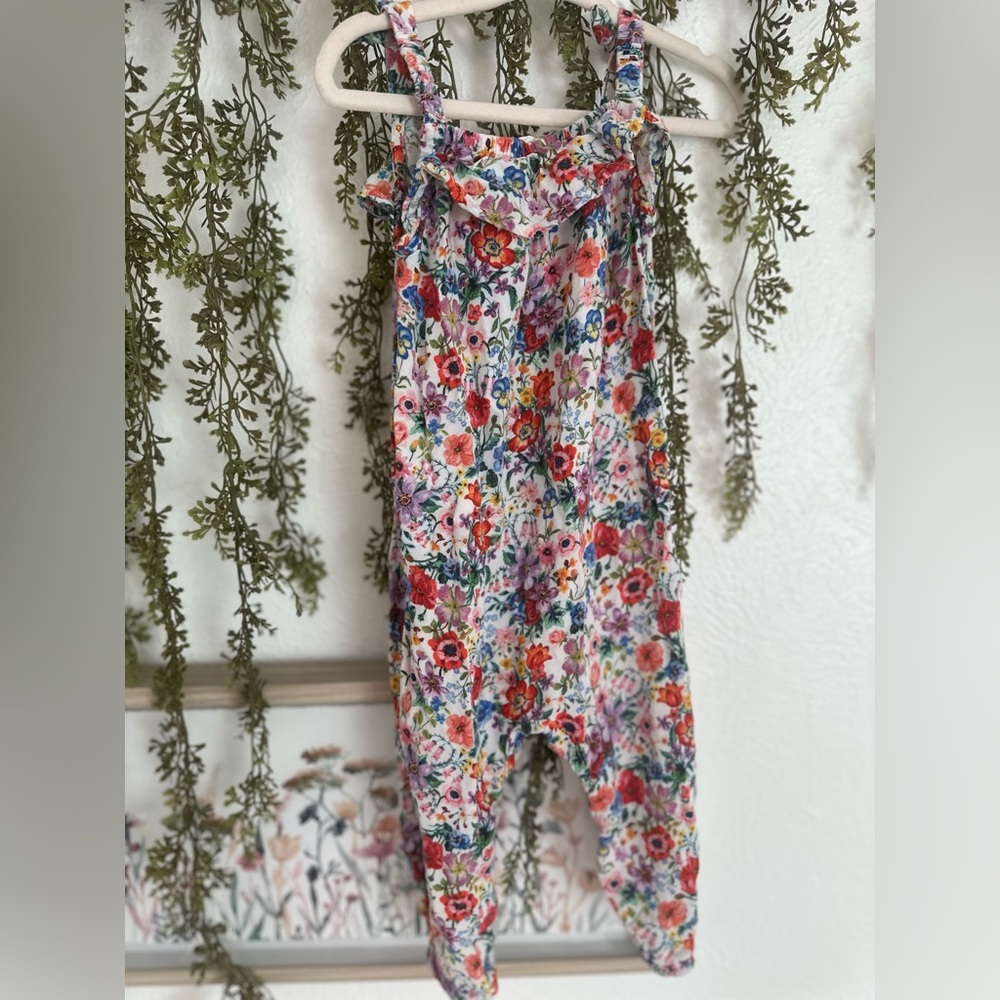 H&M x Natalie elete Floral Baby Romper size 9-12 months